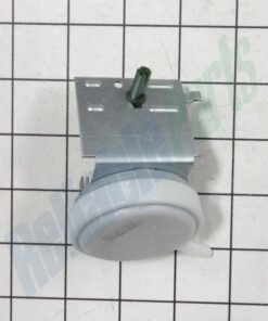 FRIGIDAIRE PRESSURE SWITCH - 137015000